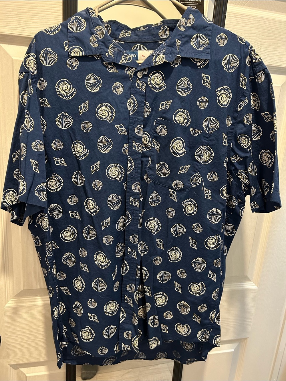 Old Navy Navy Blue Short-Sleeve Shell-Print Button-Down Shirt